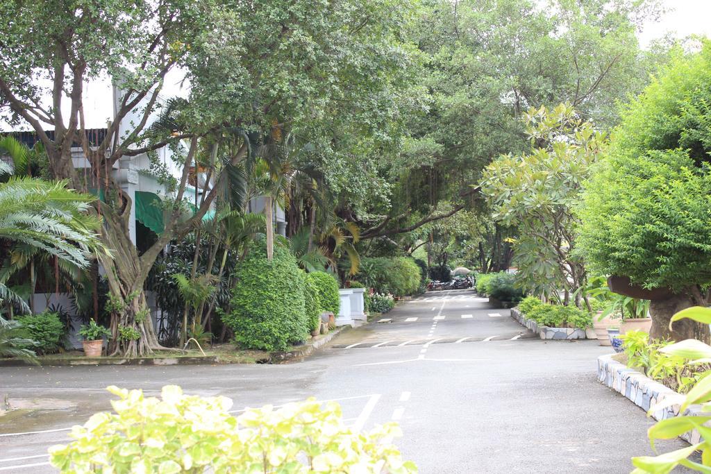 ไซ่ง่อนพาร์ครีสอร์ท Thuan An ภายนอก รูปภาพ